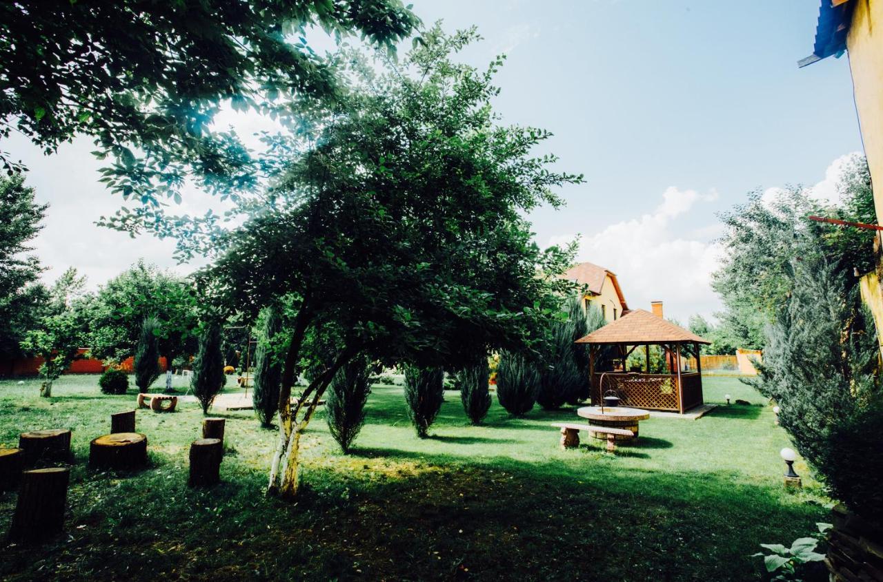 Sunrise Boutique Hotel Berehove (Transcarpathia) Exterior foto