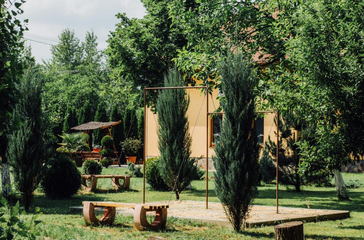 Sunrise Boutique Hotel Berehove (Transcarpathia) Exterior foto