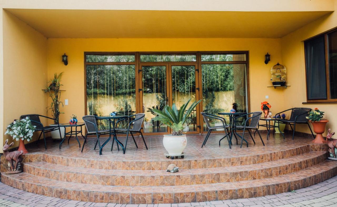Sunrise Boutique Hotel Berehove (Transcarpathia) Exterior foto